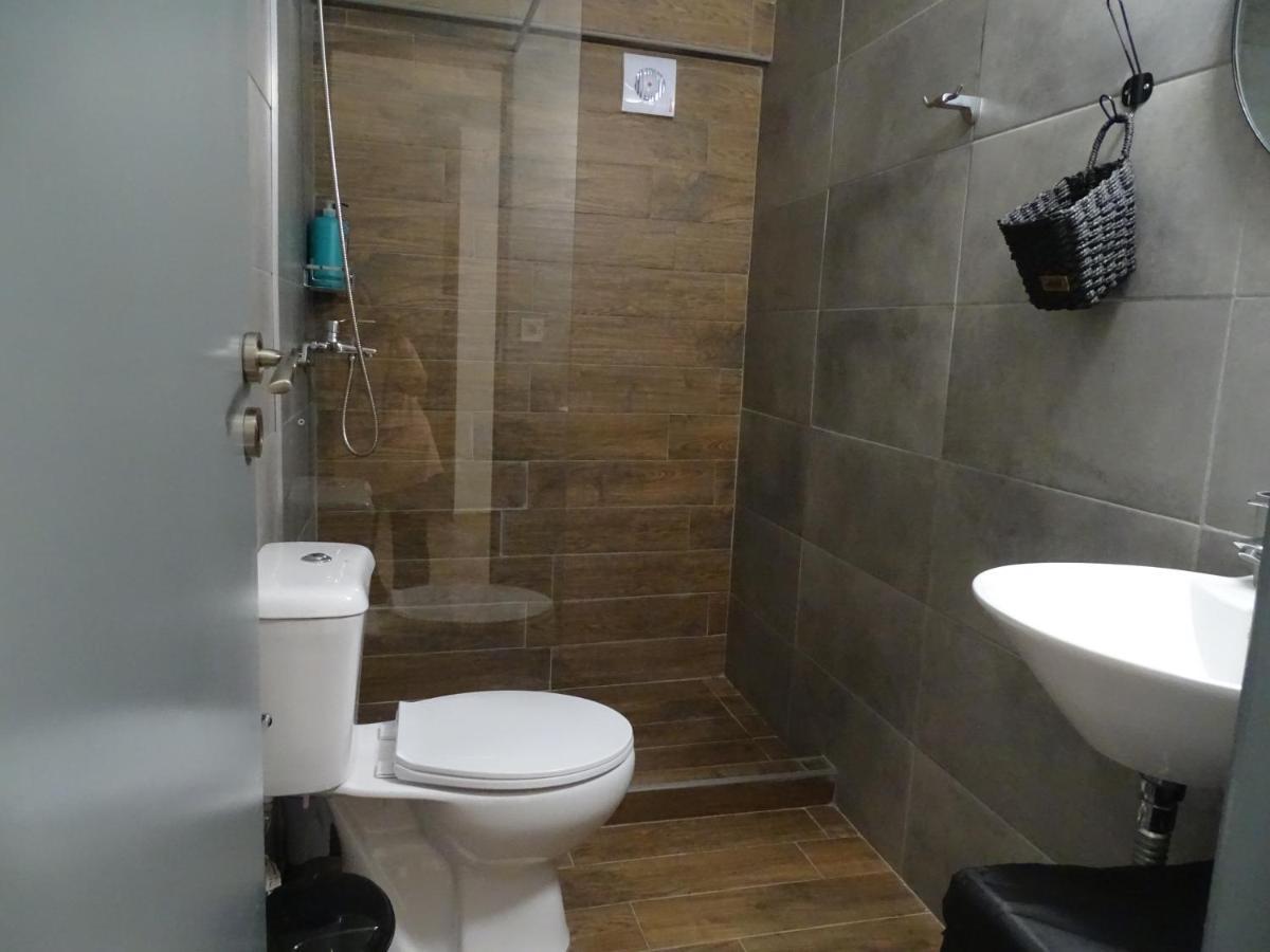 Zeus Bright & New Apartment - 25' Walk To The Acropolis Athens Ngoại thất bức ảnh
