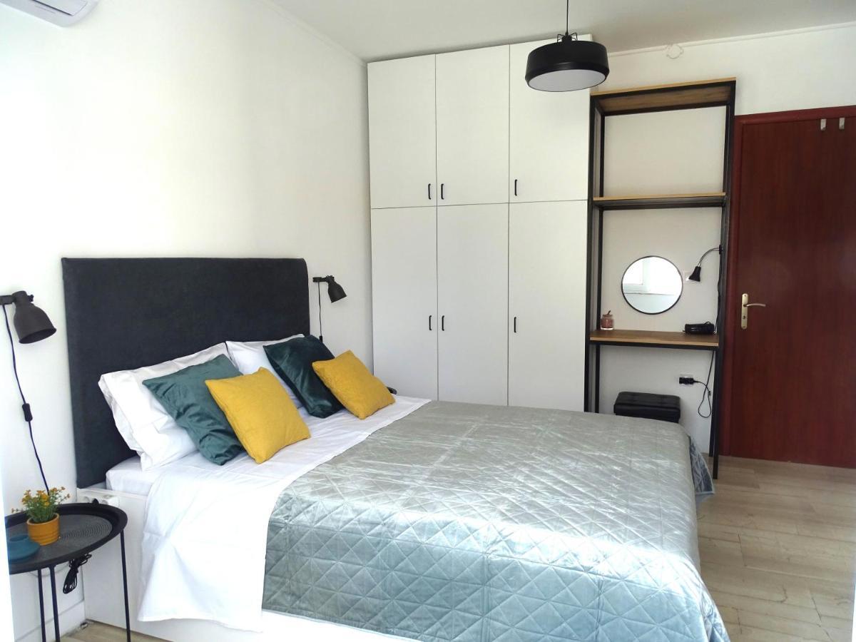 Zeus Bright & New Apartment - 25' Walk To The Acropolis Athens Ngoại thất bức ảnh